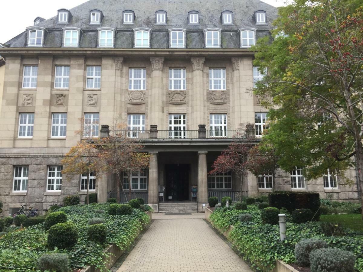 Ferienwohnung Mitten In Wiesbaden Ngoại thất bức ảnh